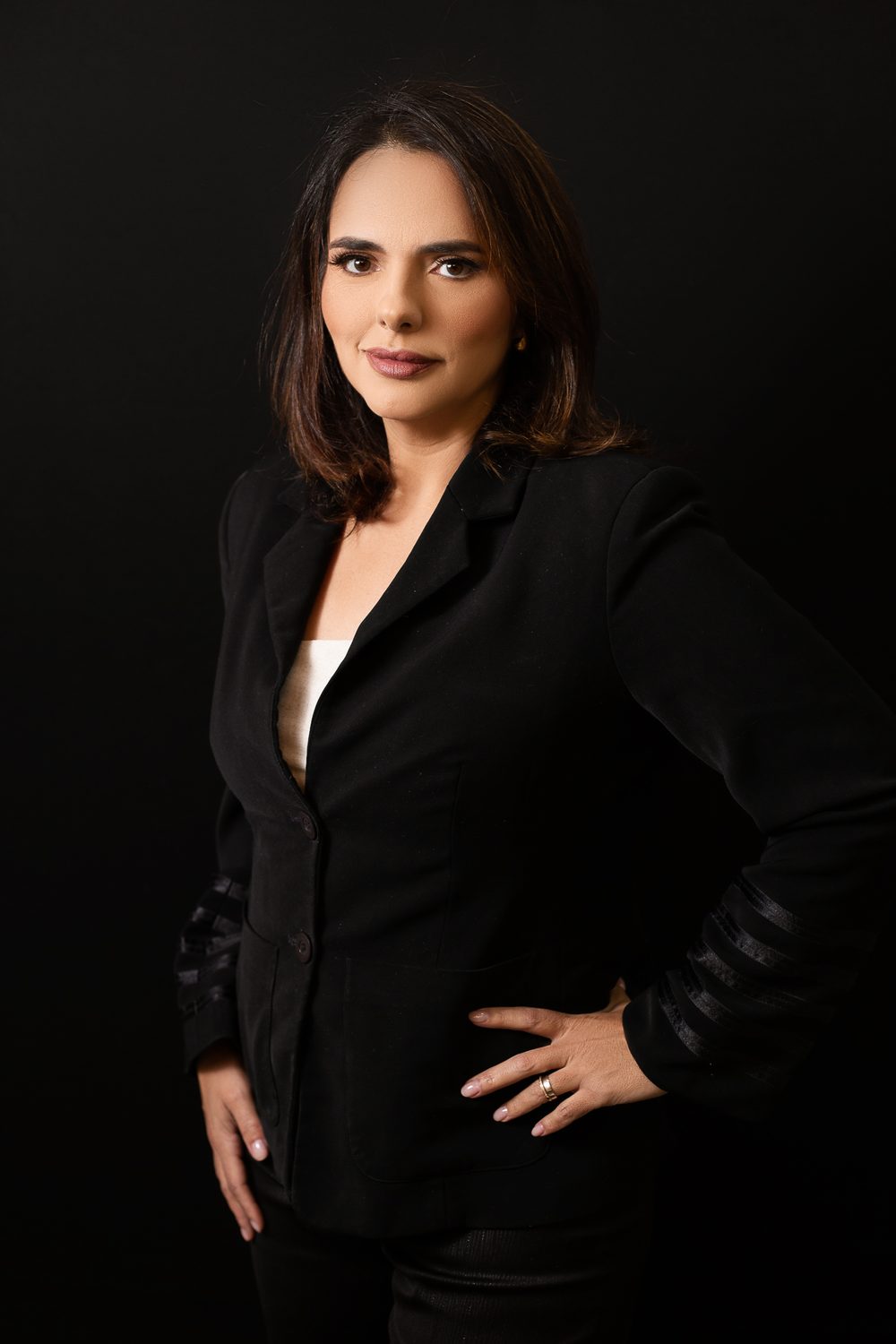 Carolina Svizzero Alves, advogada